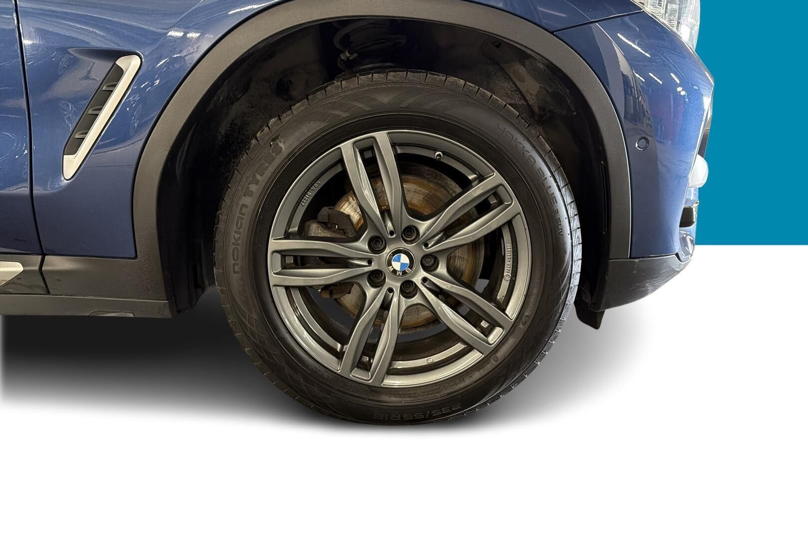 BMW X3 iso kuva 13