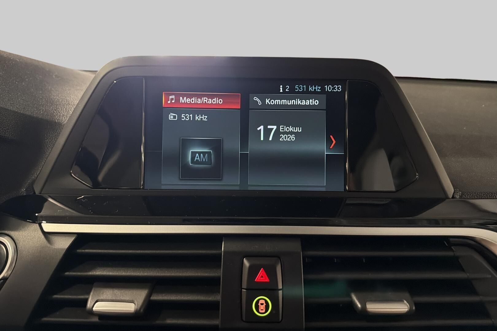 BMW X3 iso kuva 25
