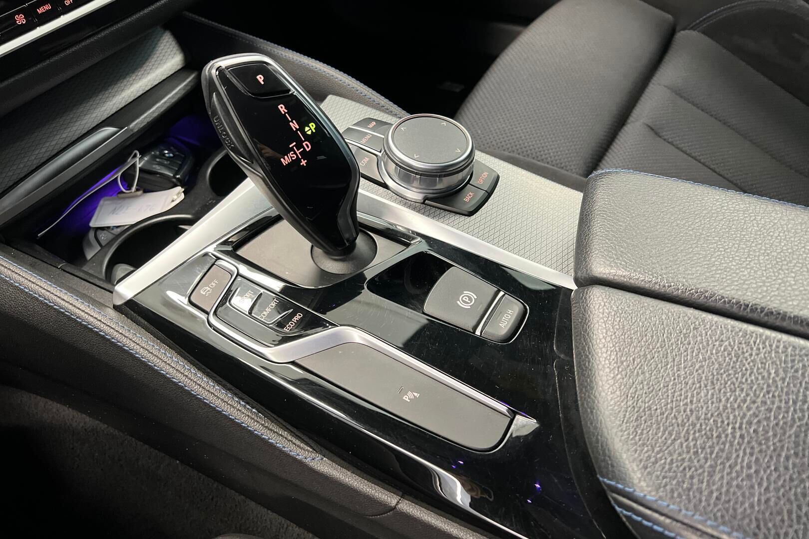 BMW 5-sarja iso kuva 16