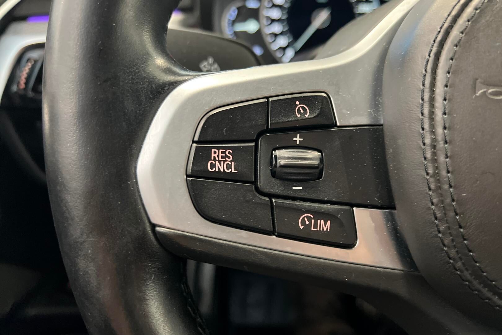 BMW 5-sarja iso kuva 17