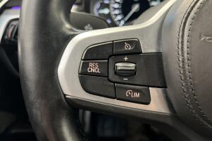 BMW 5-sarja esikatselu 17