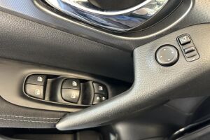 Nissan Qashqai esikatselu 23