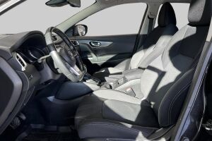 Nissan Qashqai esikatselu 9
