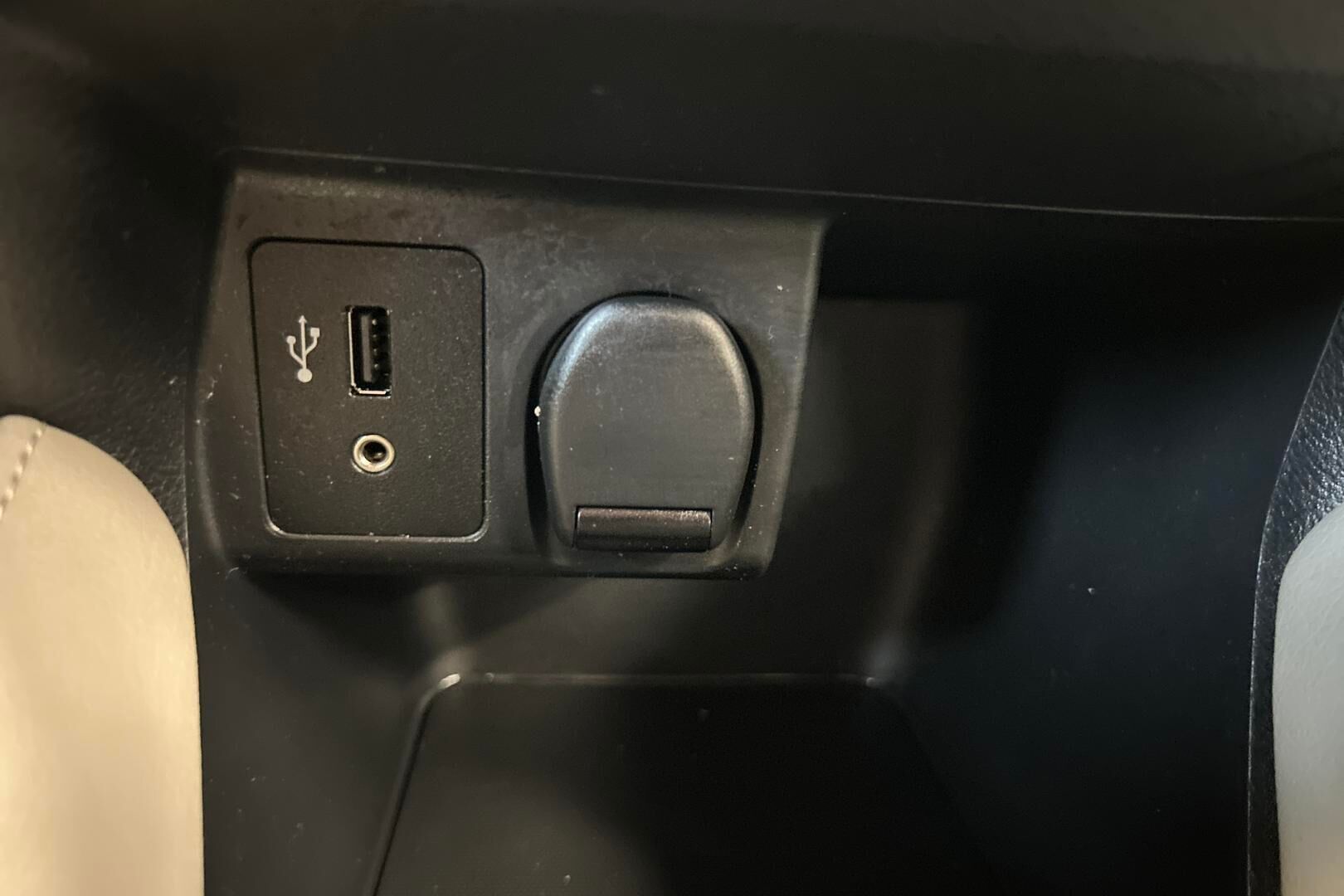 Nissan Micra iso kuva 22