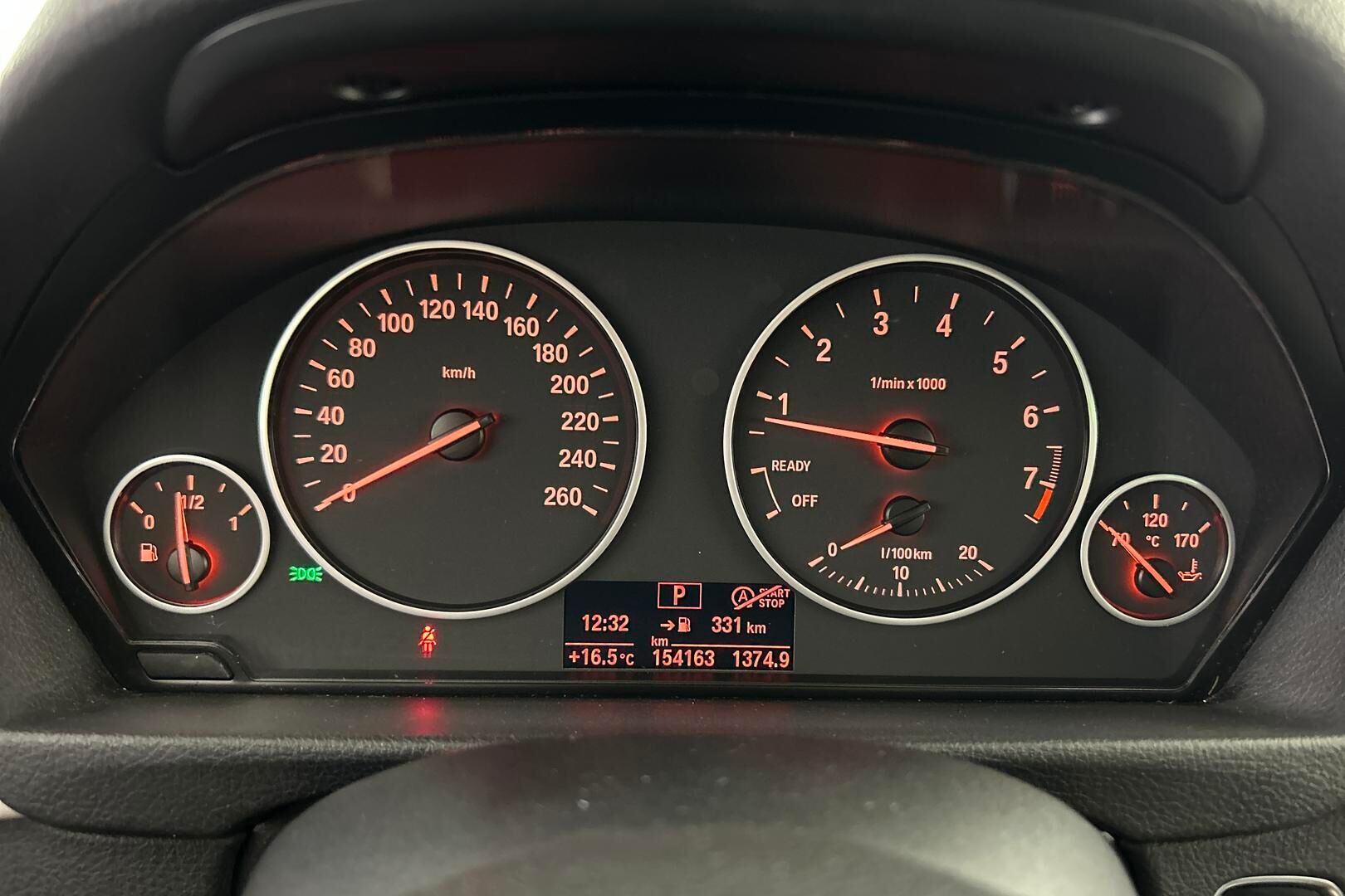 BMW 3-SARJA iso kuva 17