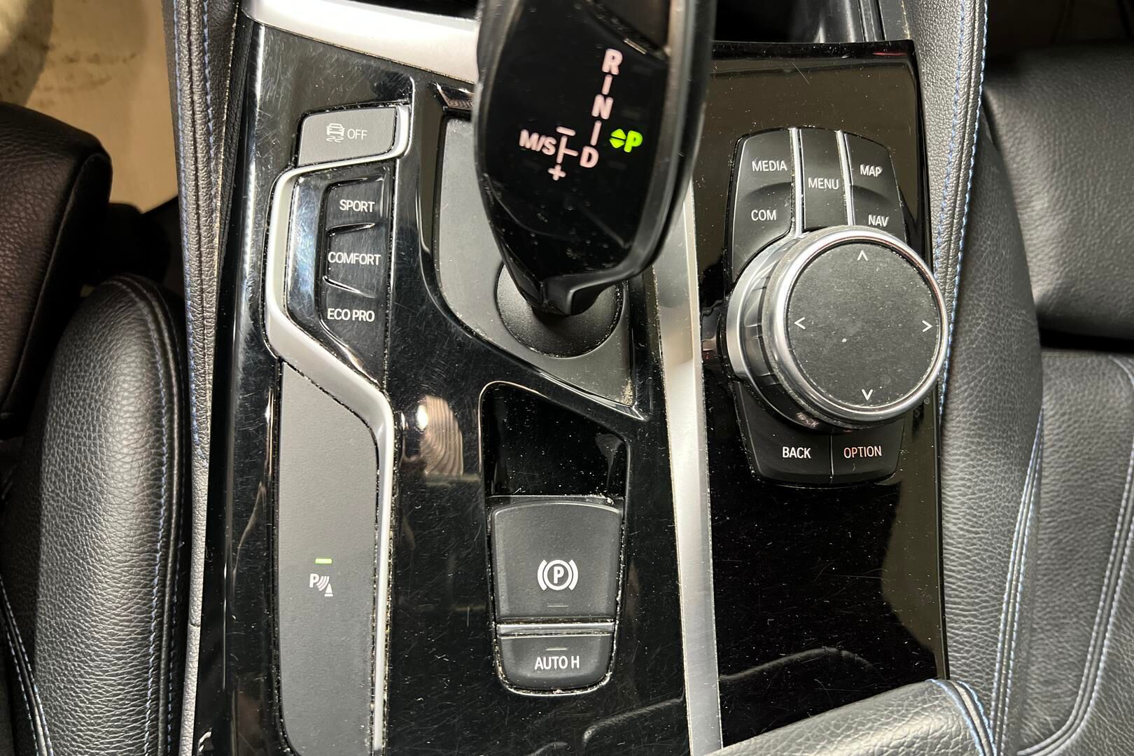 BMW 5-sarja iso kuva 15