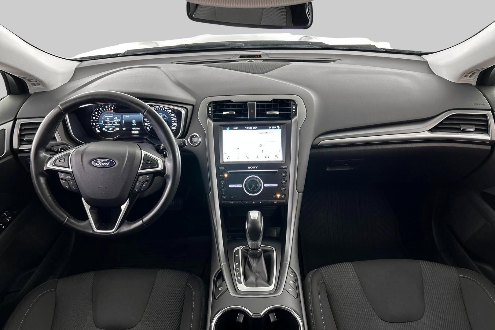 Ford Mondeo iso kuva 9