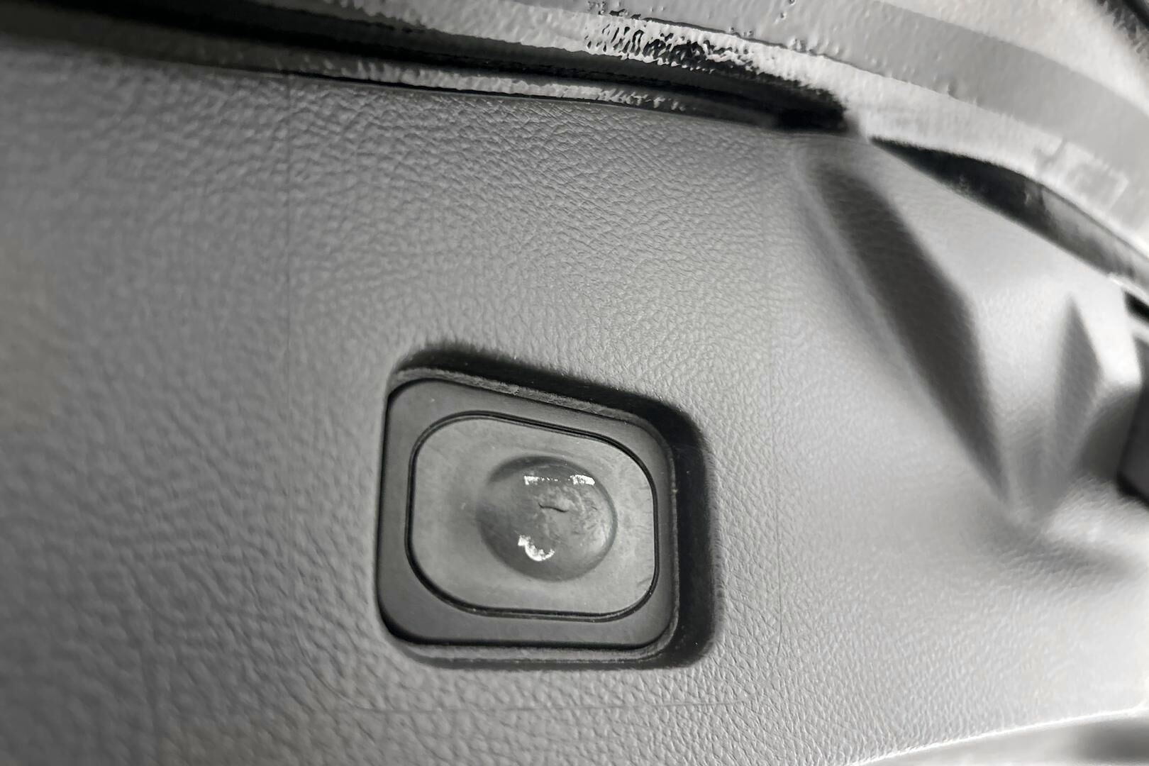 Ford Mondeo iso kuva 25