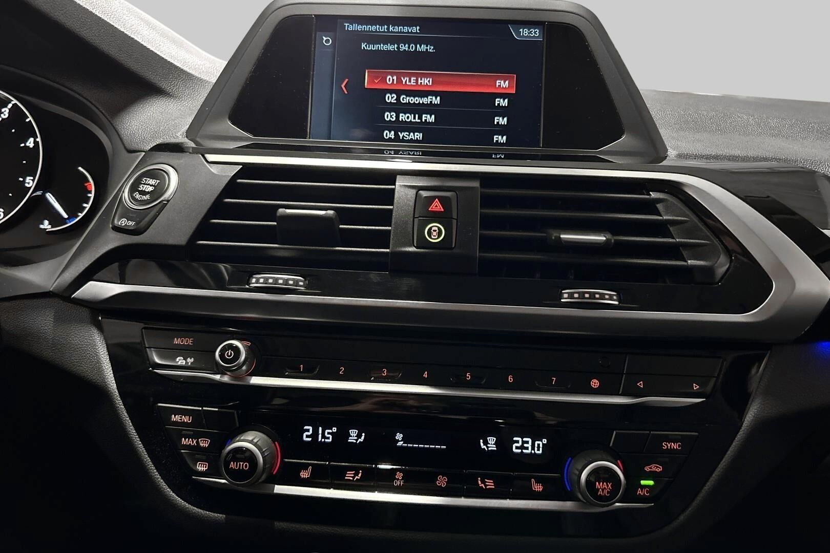 BMW X3 iso kuva 17