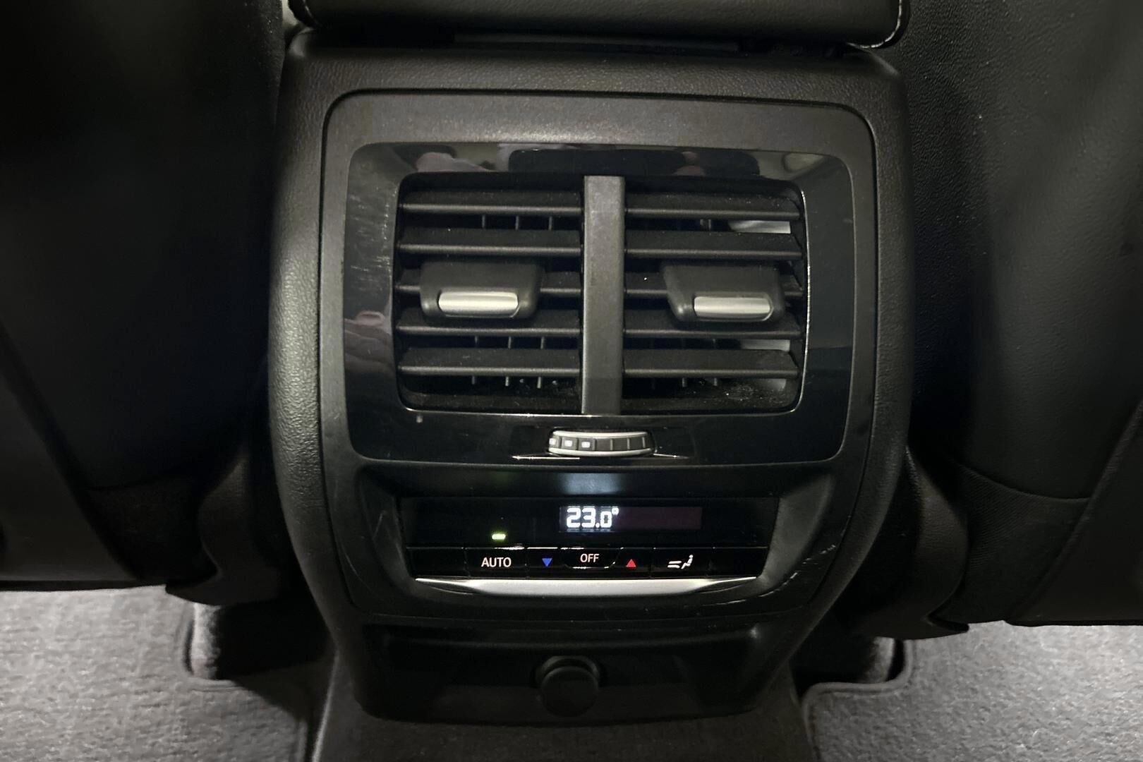 BMW X3 iso kuva 29