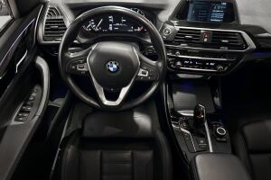 BMW X3 esikatselu 30
