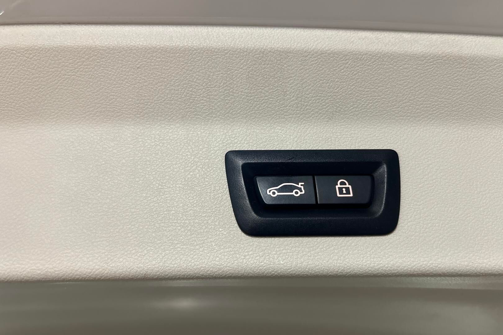 BMW X3 iso kuva 34