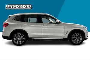BMW X3 esikatselu 4