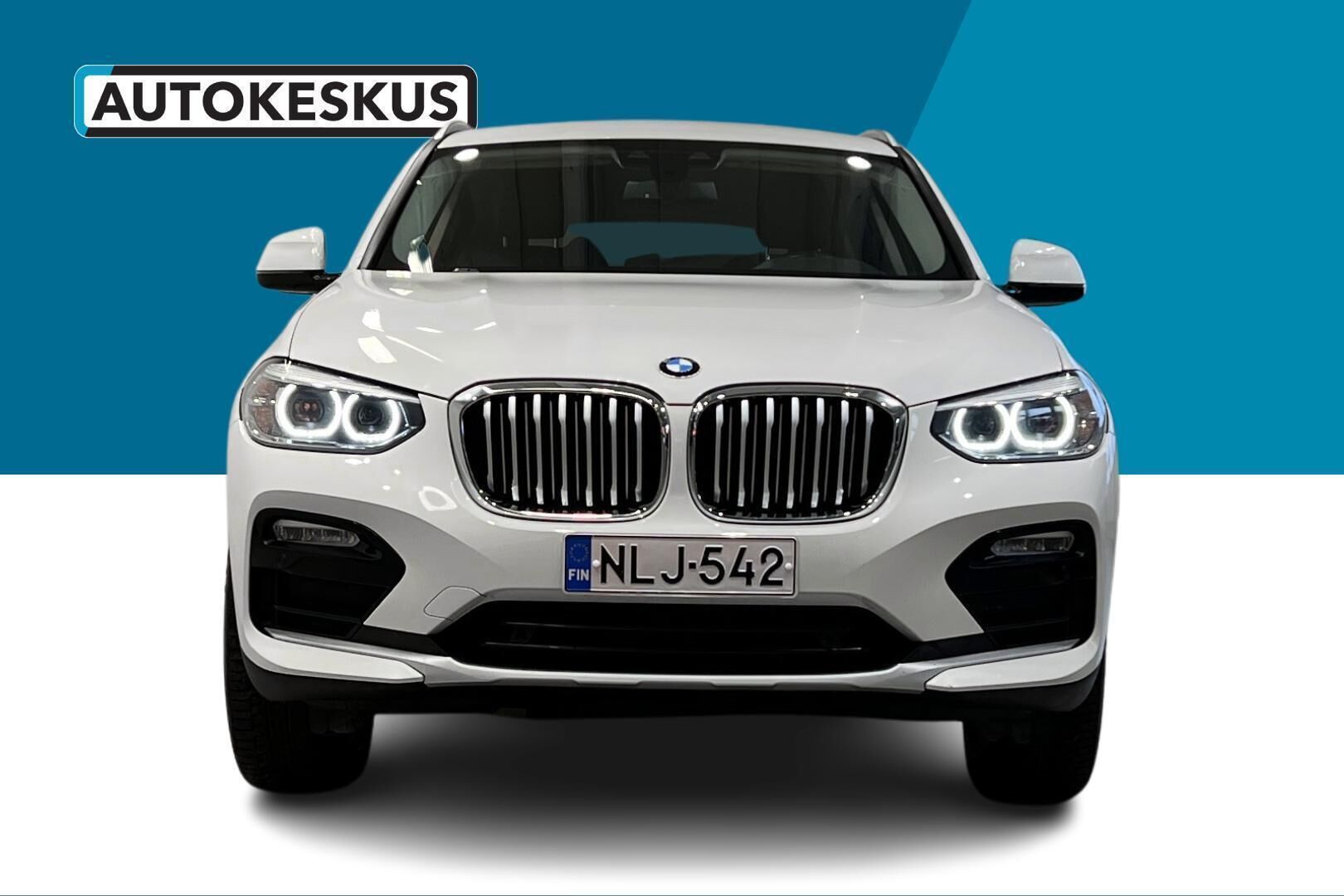 BMW X4 iso kuva 2
