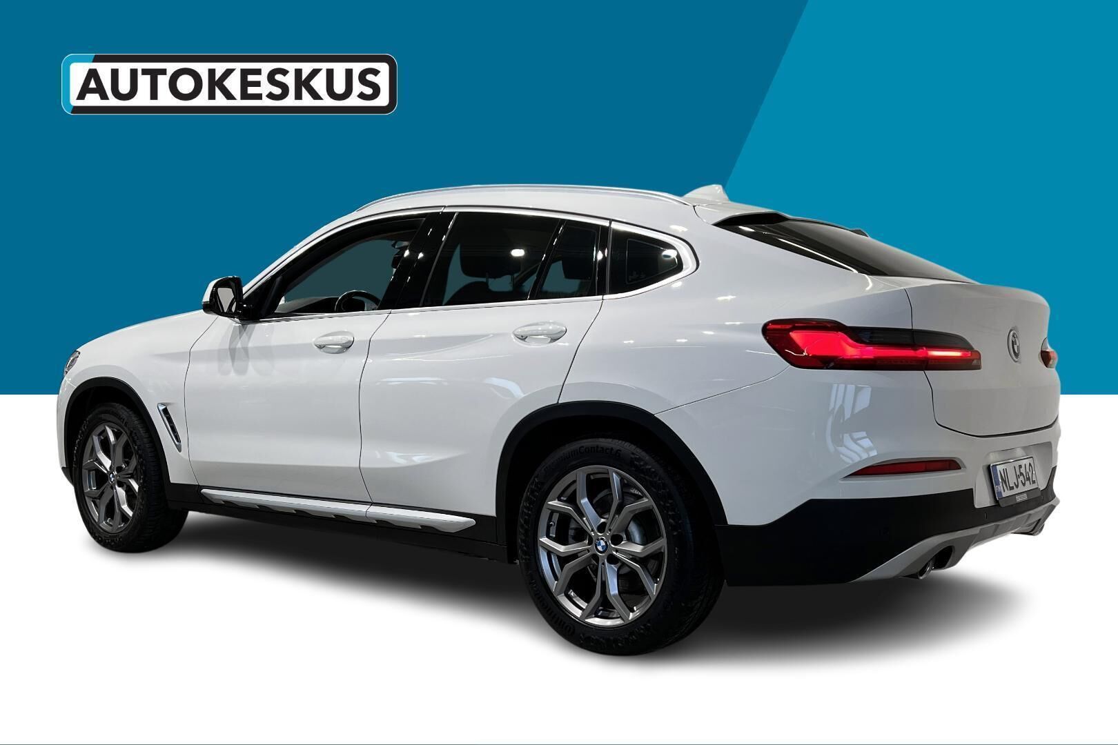 BMW X4 iso kuva 7