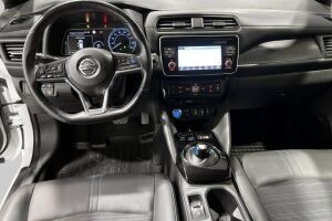 Nissan Leaf esikatselu 11