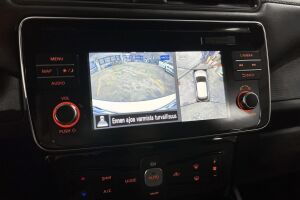 Nissan Leaf esikatselu 21
