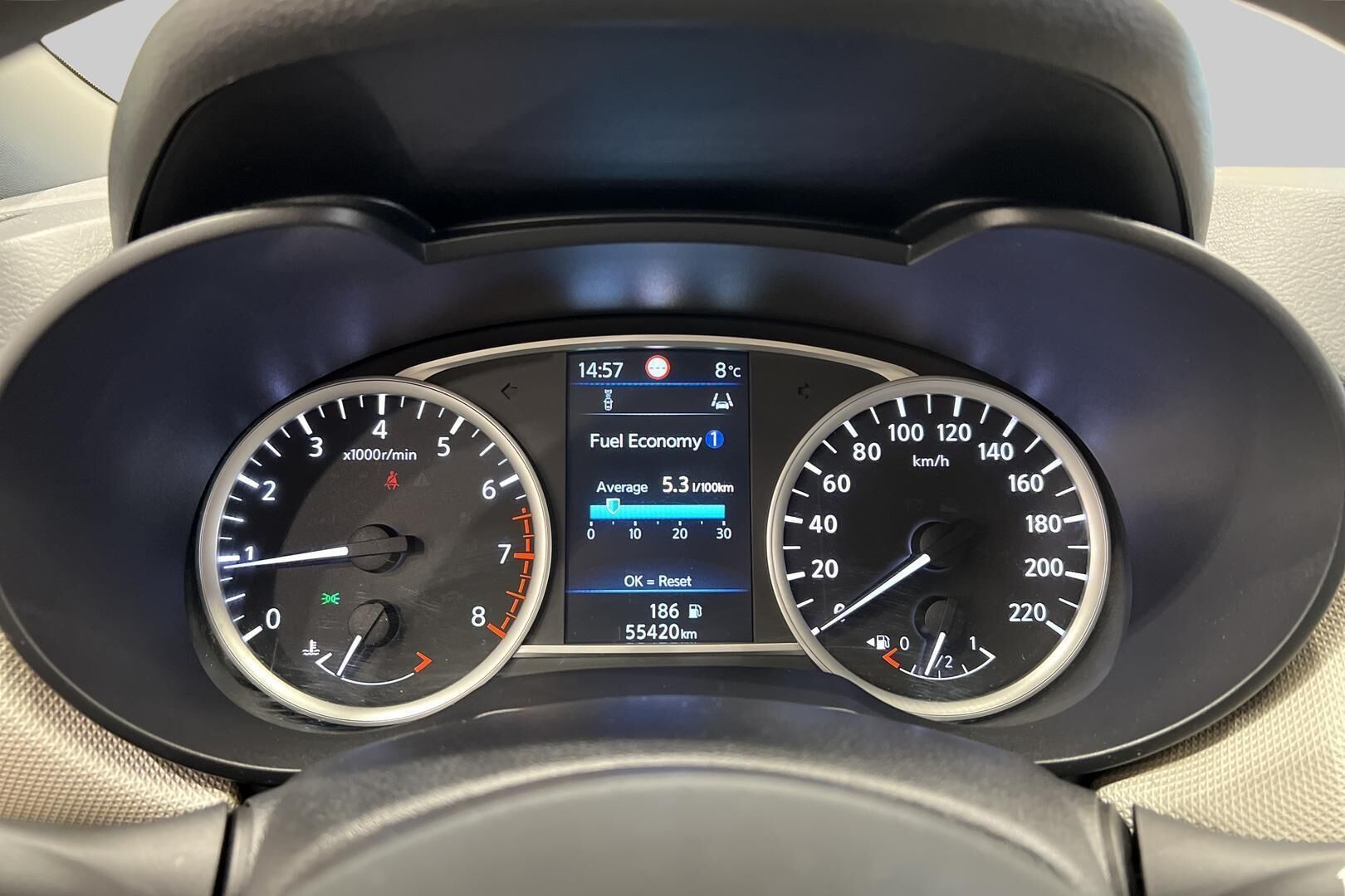 Nissan Micra iso kuva 14