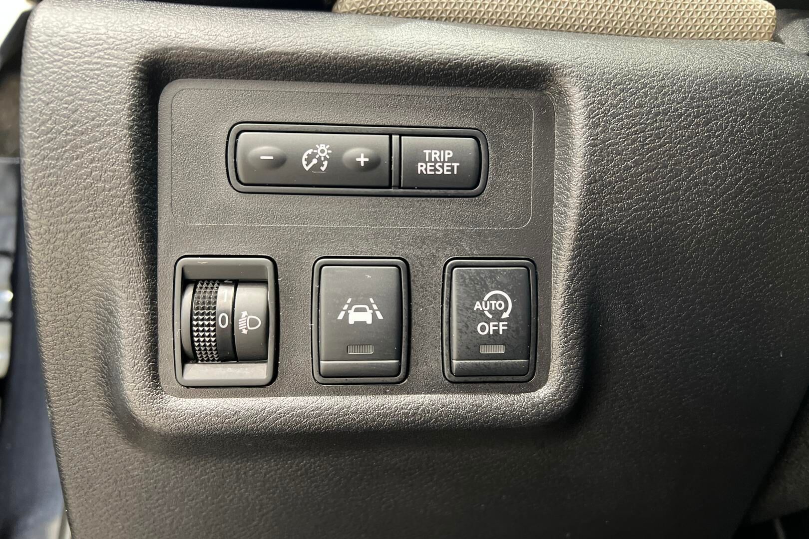 Nissan Micra iso kuva 22