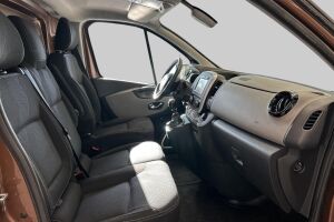 Nissan NV300 esikatselu 10