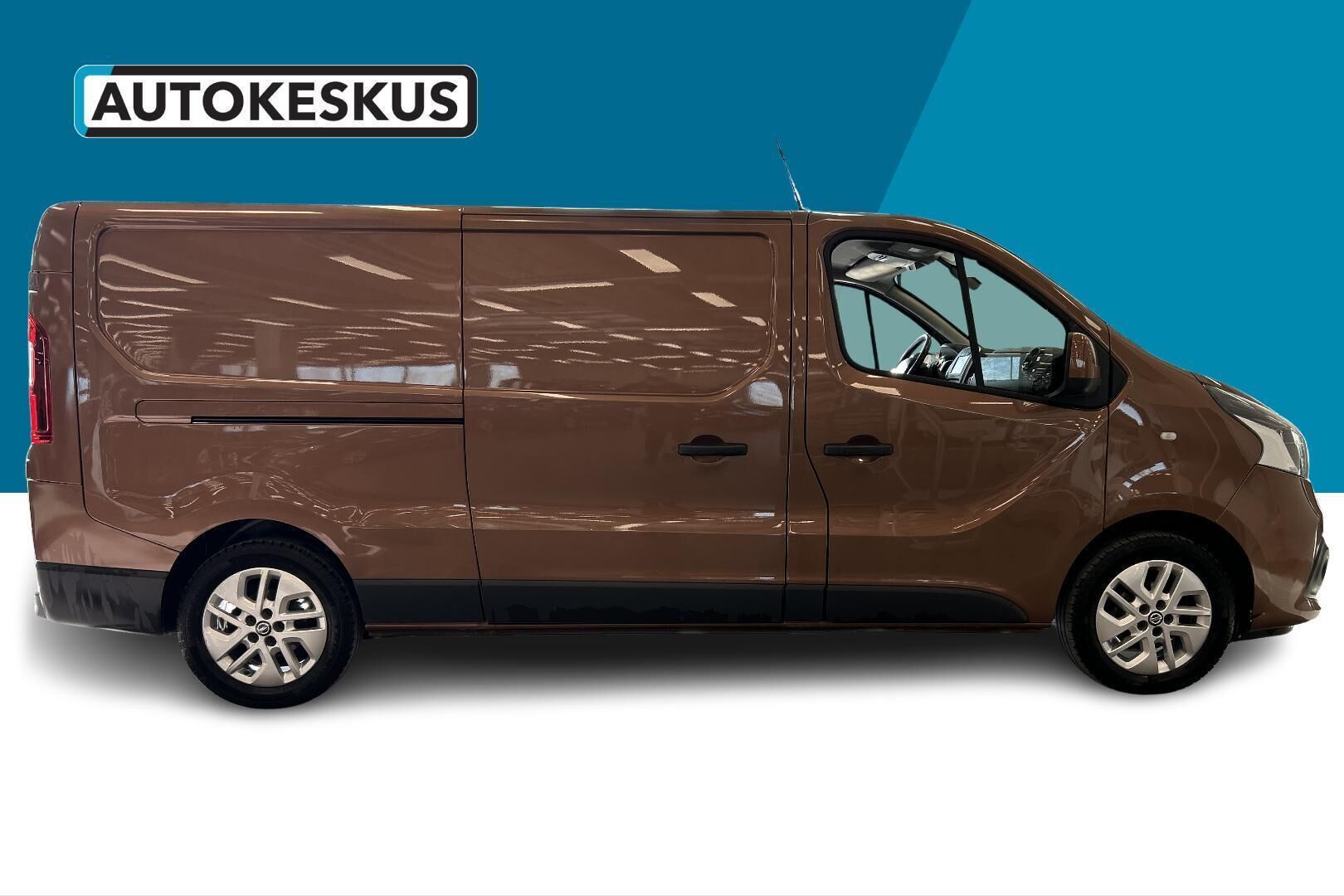 Nissan NV300 iso kuva 4