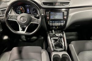 Nissan Qashqai esikatselu 10