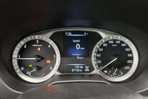 Nissan Navara esikatselu 14