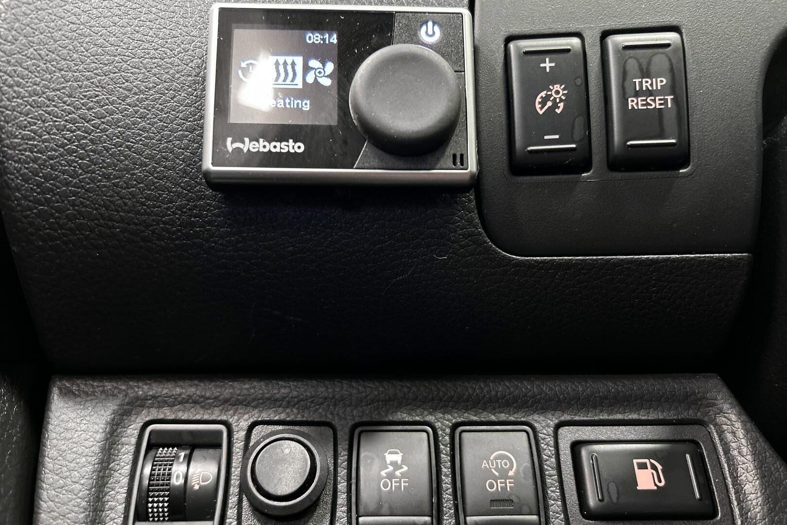 Nissan Navara iso kuva 19