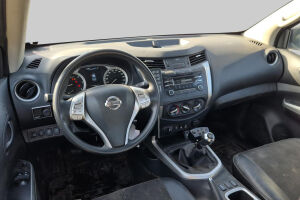 Nissan Navara esikatselu 2