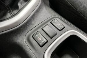 Nissan Navara esikatselu 26