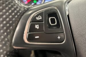 Mercedes-Benz E esikatselu 18