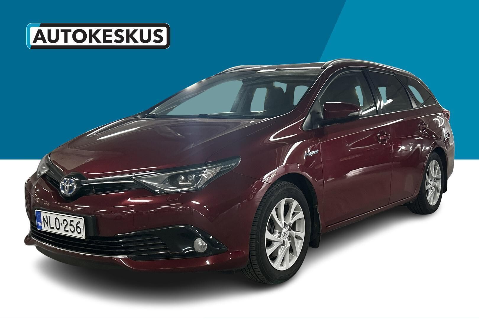 Toyota Auris iso kuva 0