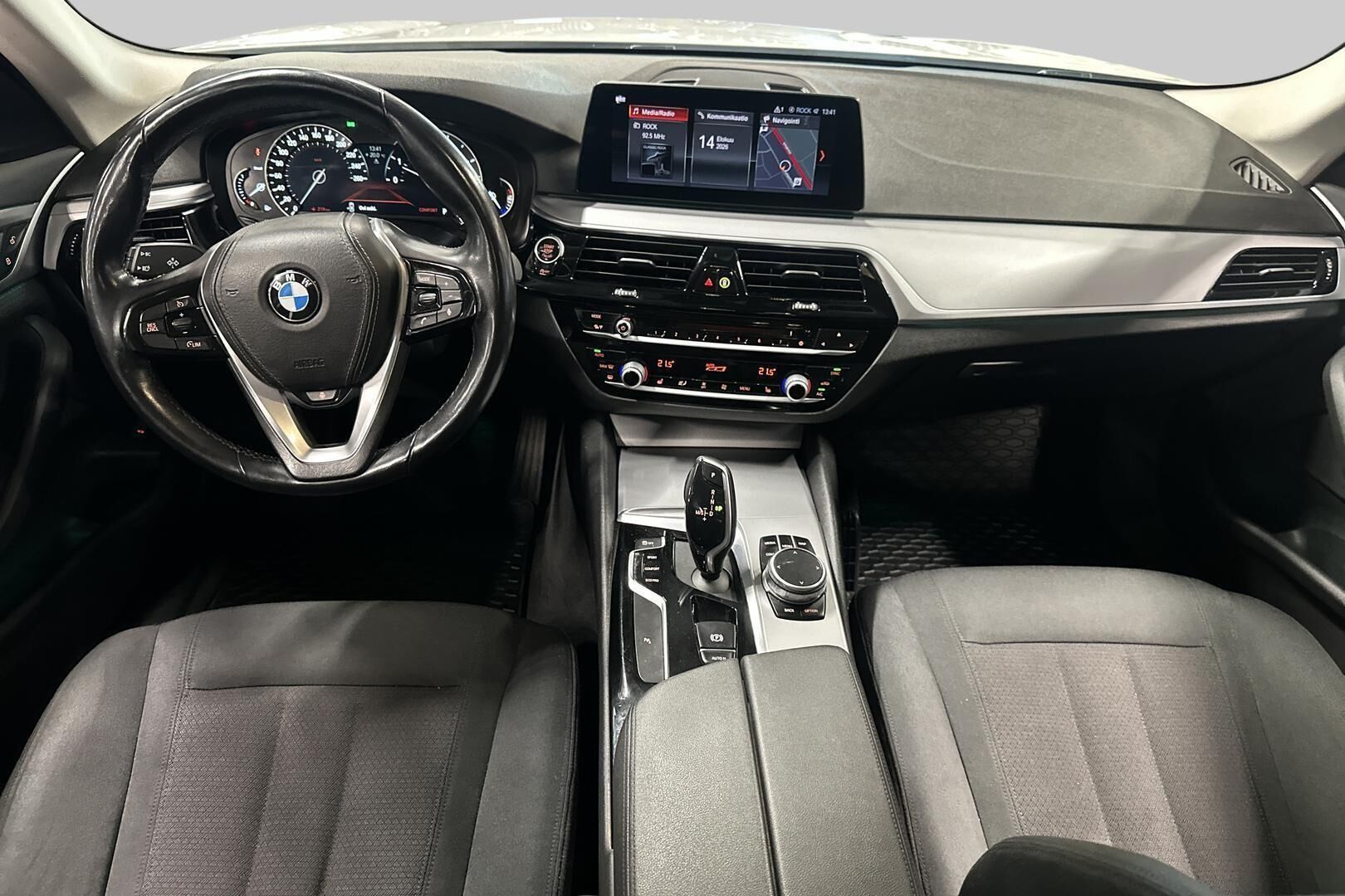 BMW 5-SARJA iso kuva 9