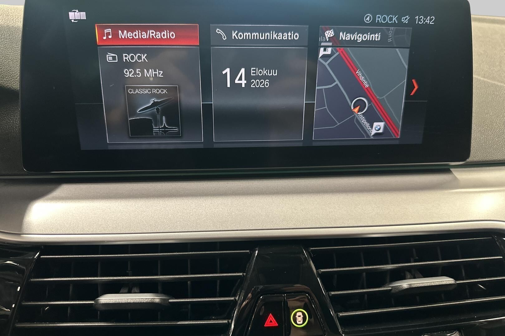 BMW 5-SARJA iso kuva 12
