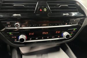BMW 5-SARJA esikatselu 15