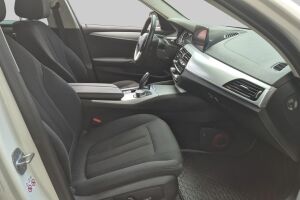 BMW 5-SARJA esikatselu 3