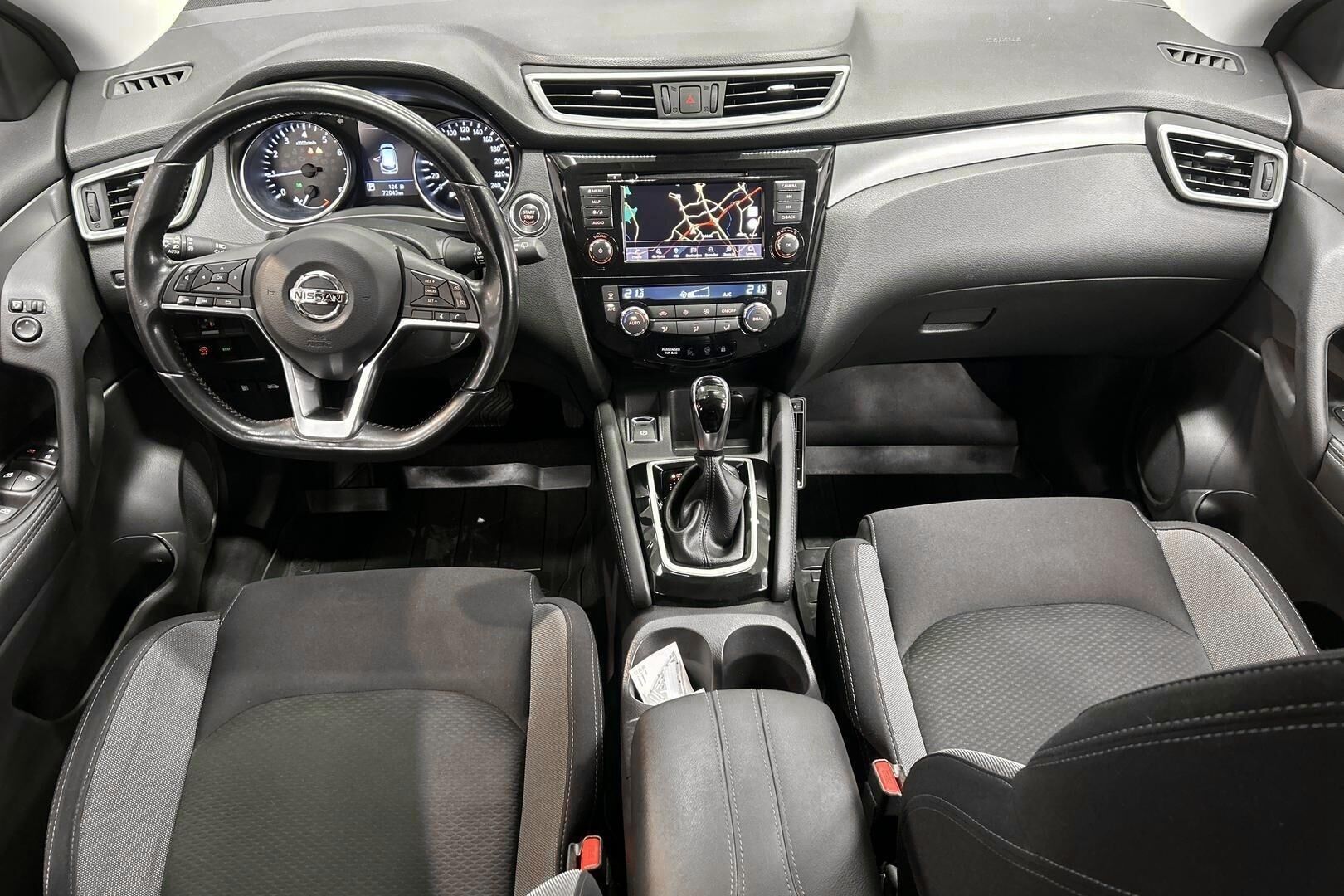 Nissan Qashqai iso kuva 11