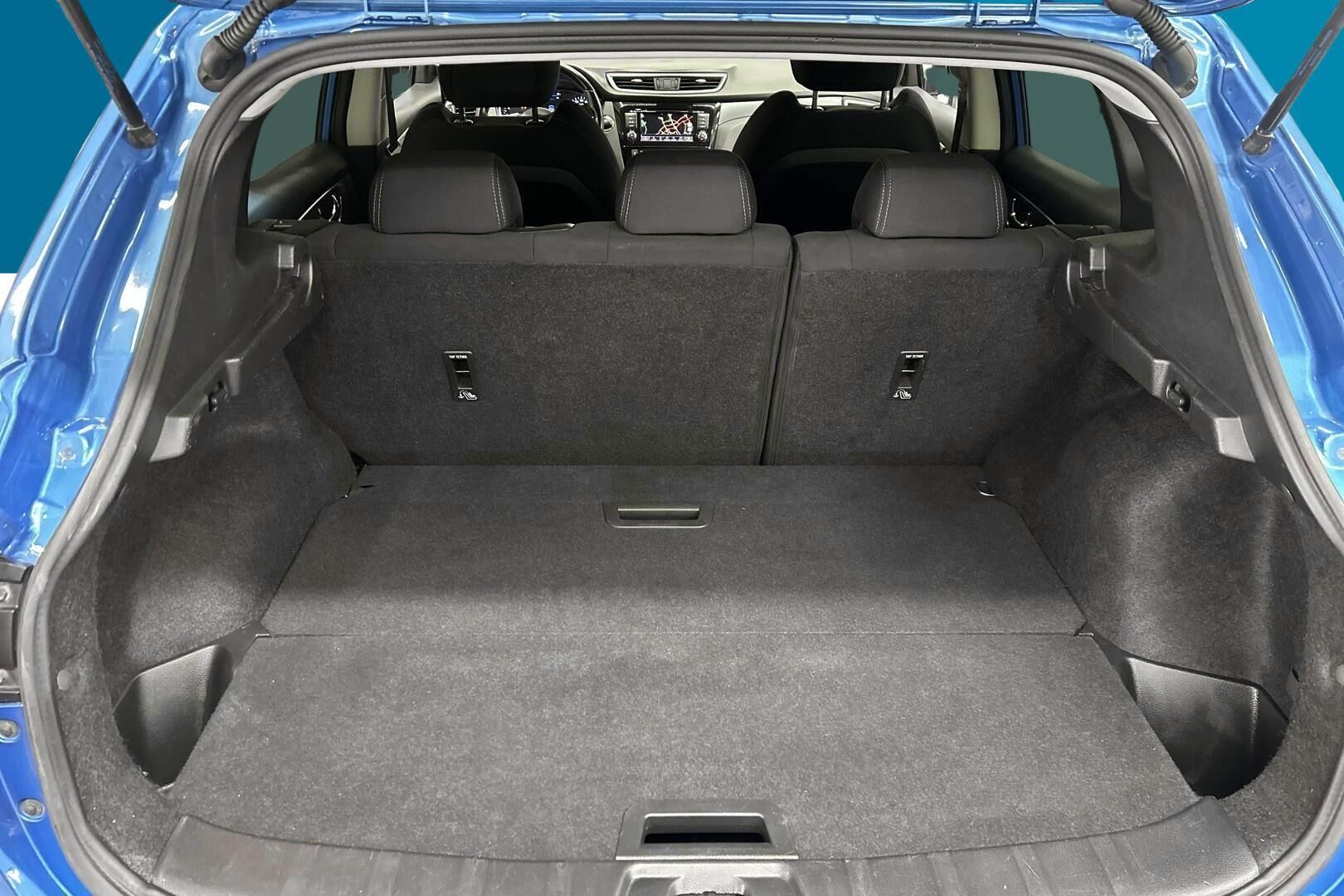Nissan Qashqai iso kuva 12