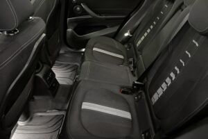 BMW X1 esikatselu 10