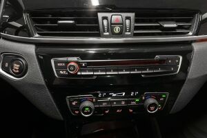 BMW X1 esikatselu 18