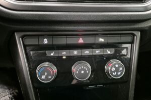 Volkswagen T-Roc esikatselu 16