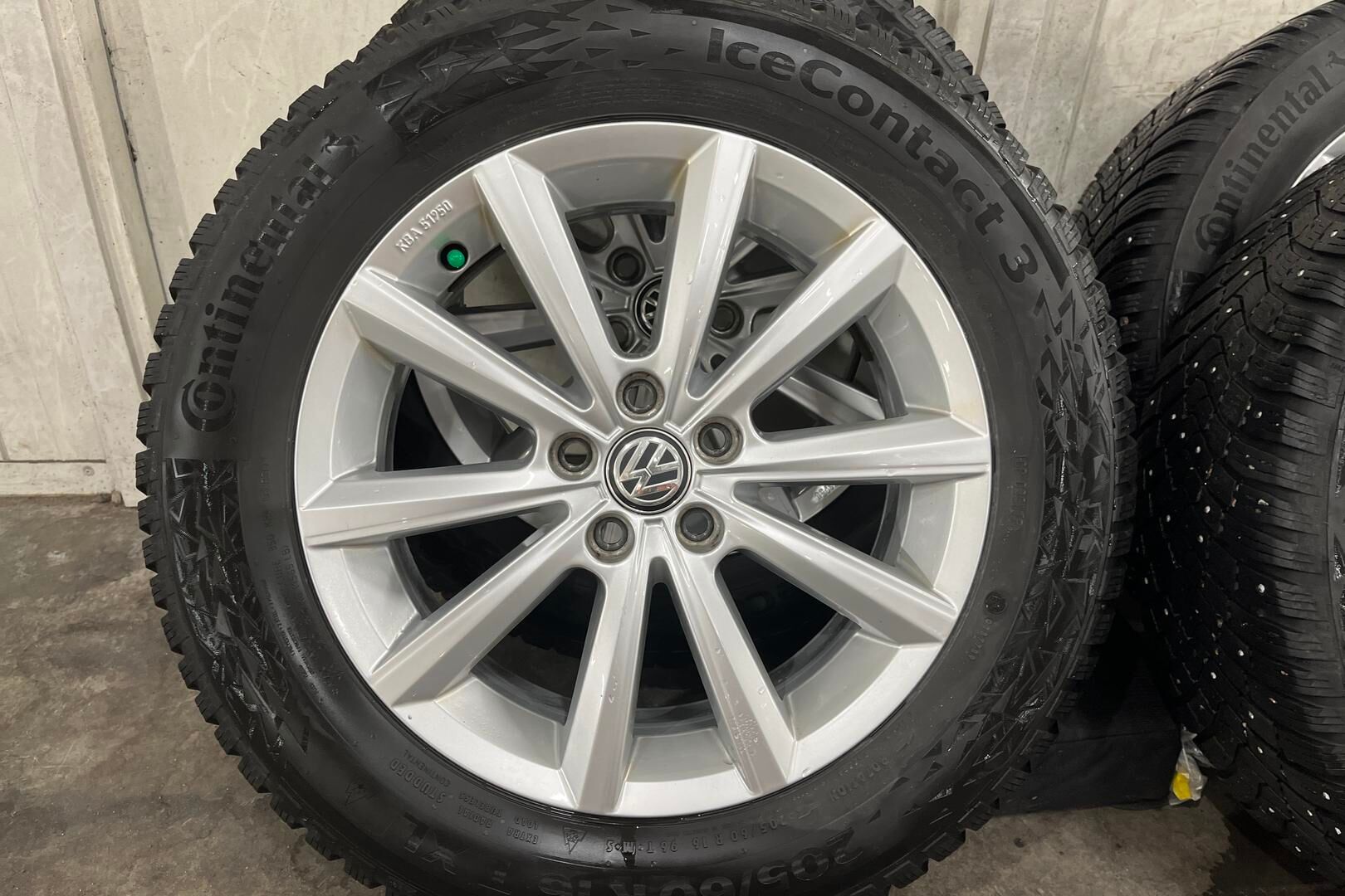 Volkswagen T-Cross iso kuva 14