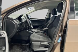 Skoda Octavia esikatselu 9