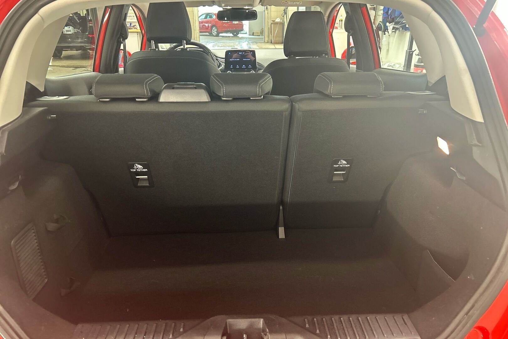 Ford Fiesta iso kuva 9
