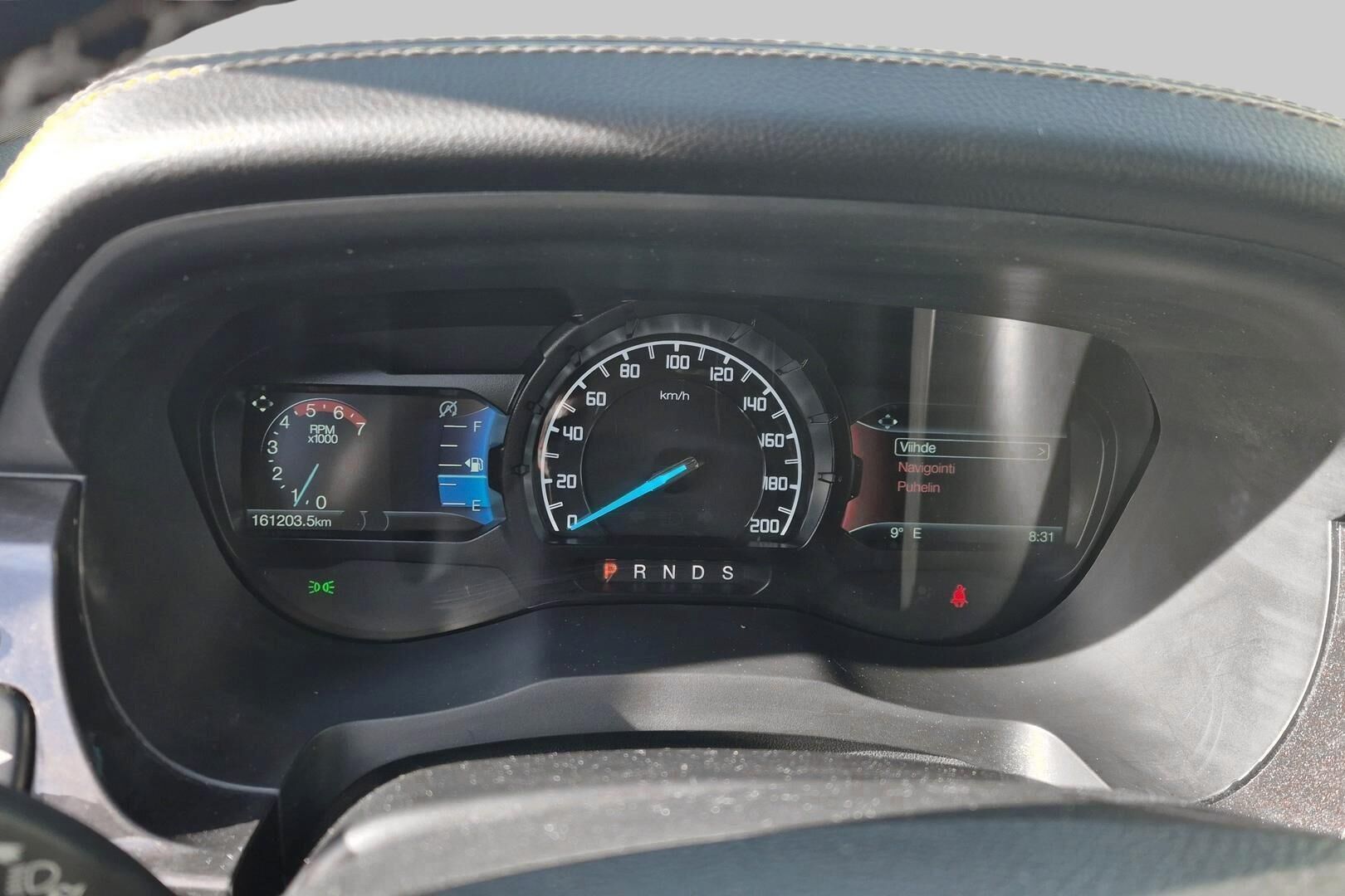 Ford Ranger iso kuva 14