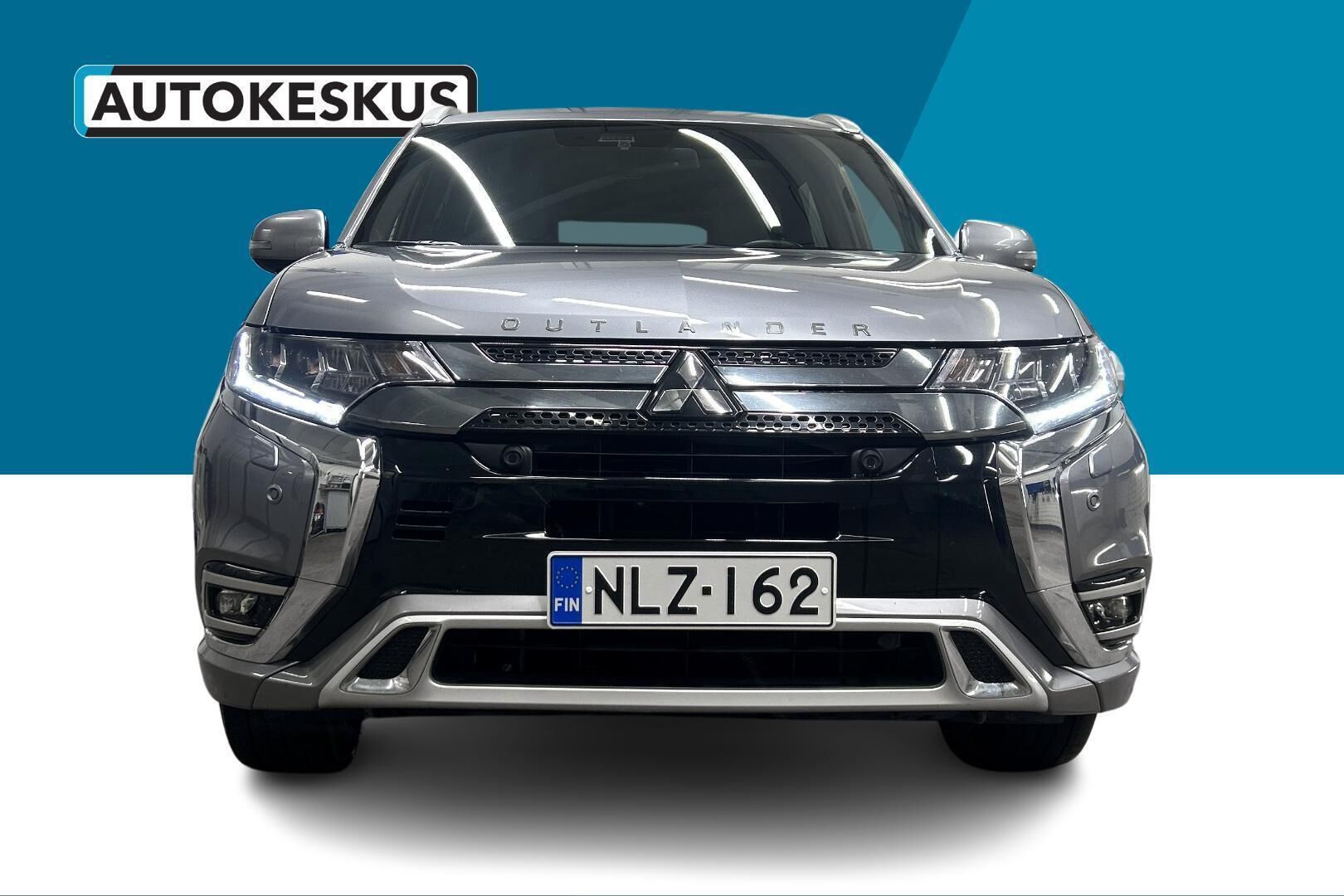 Mitsubishi Outlander PHEV iso kuva 2