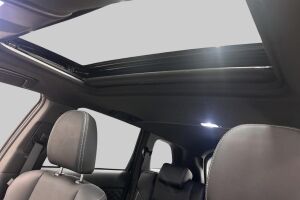 Mitsubishi Outlander PHEV esikatselu 24