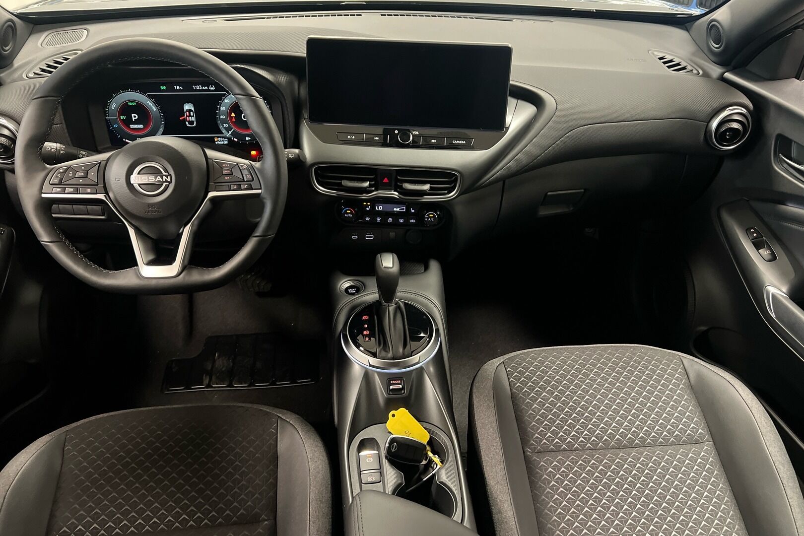 Nissan Juke iso kuva 5