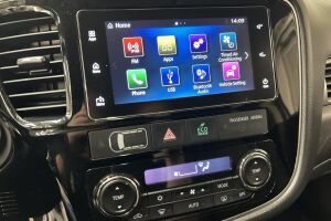 Mitsubishi Outlander PHEV esikatselu 19