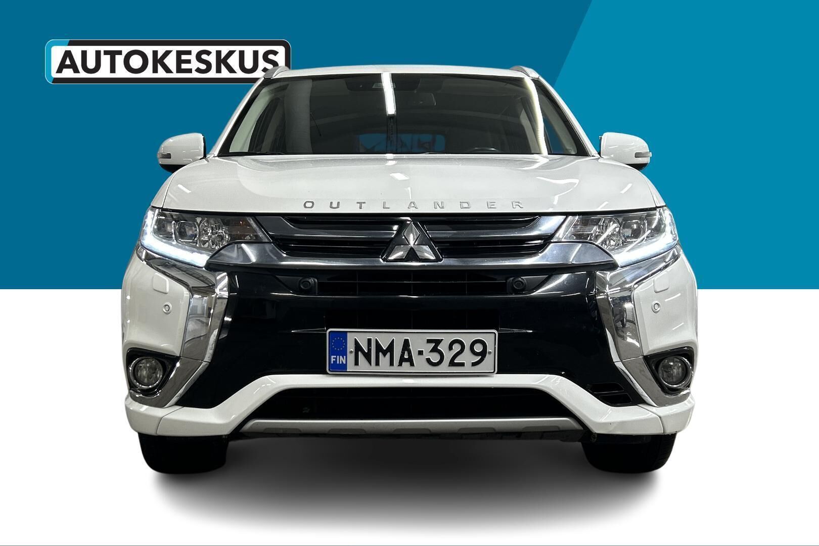 Mitsubishi Outlander PHEV iso kuva 2